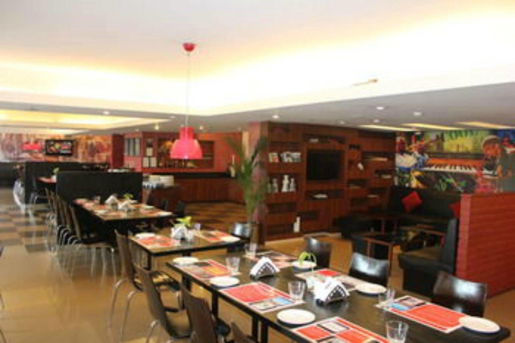 Red Fox By Lemon Tree Hotels, Jaipur Exterior foto